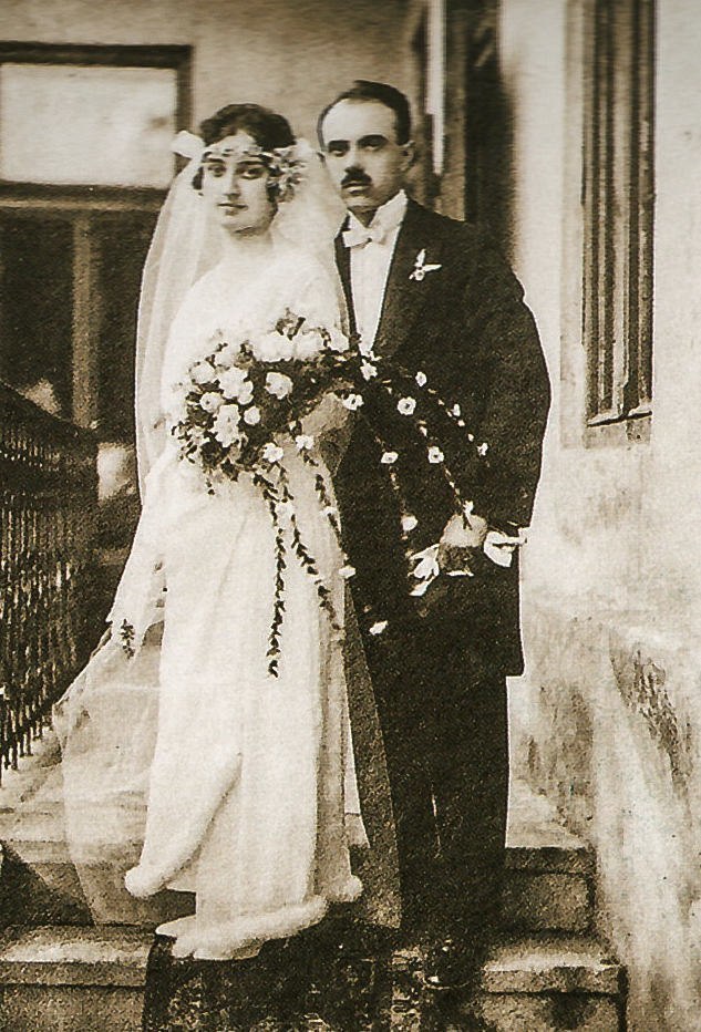 Yosyp Bokshai and Marharyta Avroi. Wedding photo, 1924.jpg