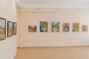 A retrospective exhibition of paintings by Krystyna Danko-Sholtes