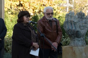 THE MEMORIAL PLAQUE TO THE PEOPLE'S ARTIST OF UKRAINE VASYL SVYDA IN UZHHOROD 