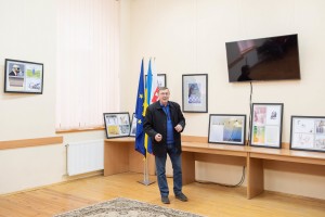 Salto mortale & Populism: в Ужгороді представили роботи з міжнародного конкурсу карикатур